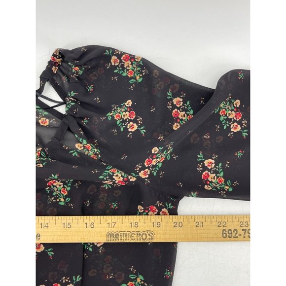 Guess Women's Sheer Short Sleeve Black Floral Peasant Boho Top Blouse Size XS - Picture 13 of 15